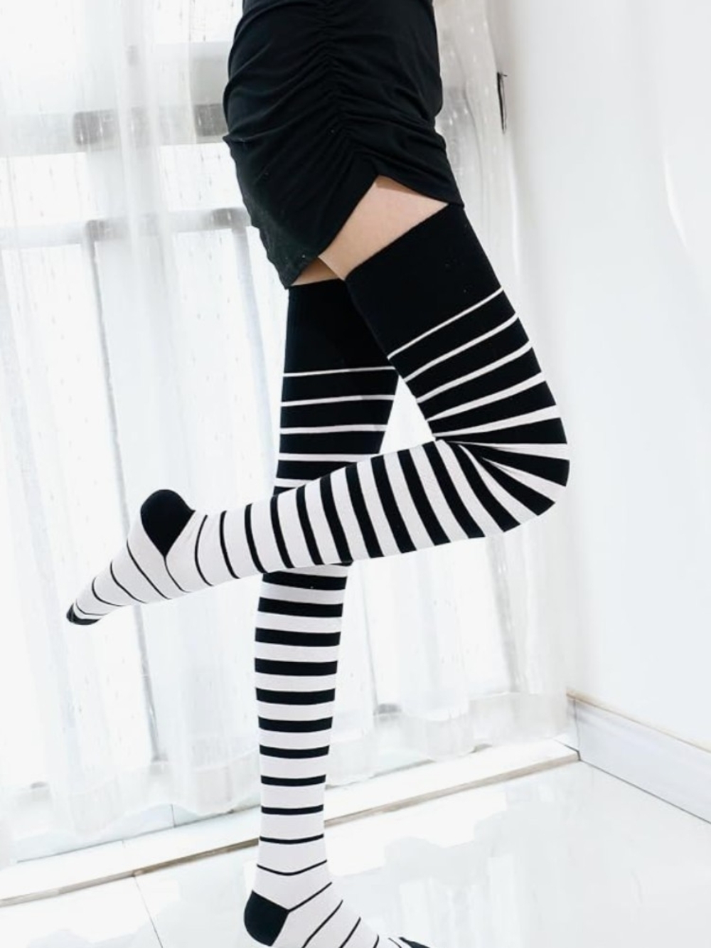 Black & White Striped Over-the-Knee Socks - Classic Contrast